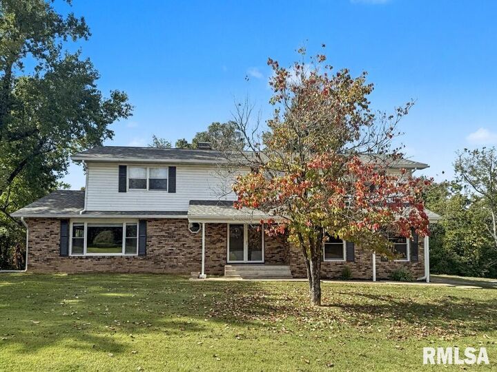Property Photo:  39 Butternut Hill Drive  IL 52903 