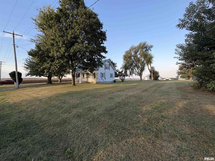 Property Photo: 480 3rd Street IL 61572