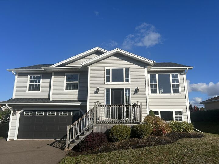 Property Photo:  43 Westway Drive  PE C1E 2K2 