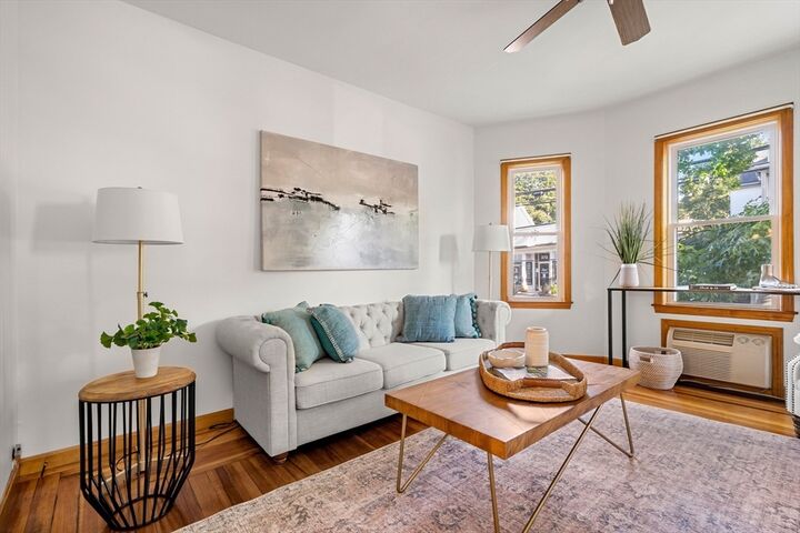 Property Photo:  275 Walden St 4  MA 02138 