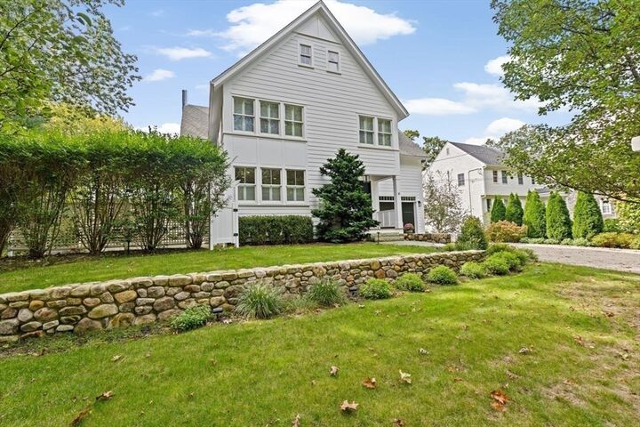 Property Photo:  41 Hawkins Pl  MA 02332 