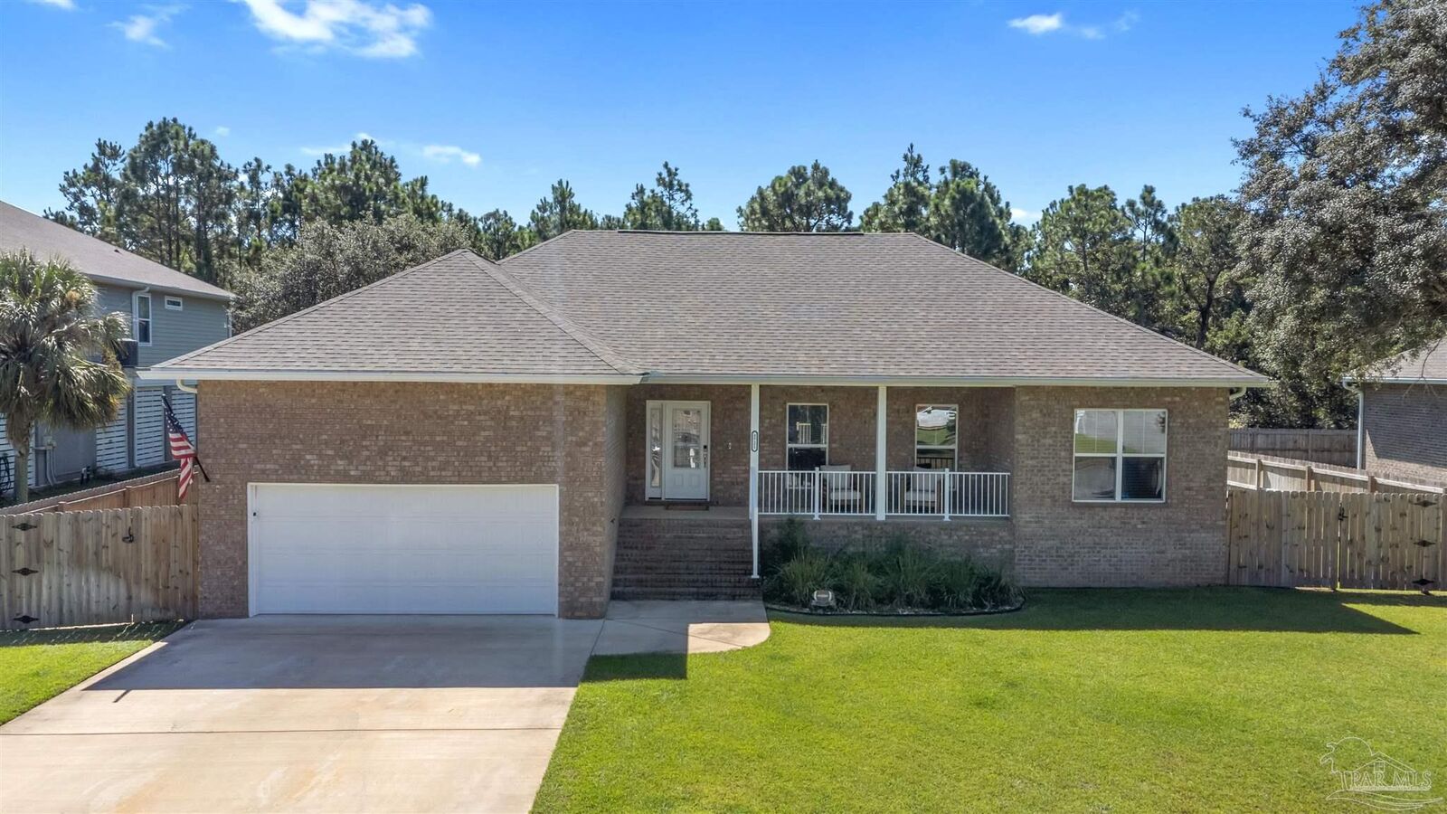 Property Photo: 5721 Kailey Rd FL 32583