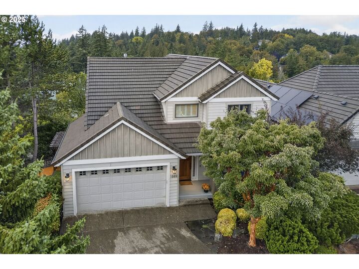 Property Photo:  1889 NW Millcrest Pl  OR 97210 