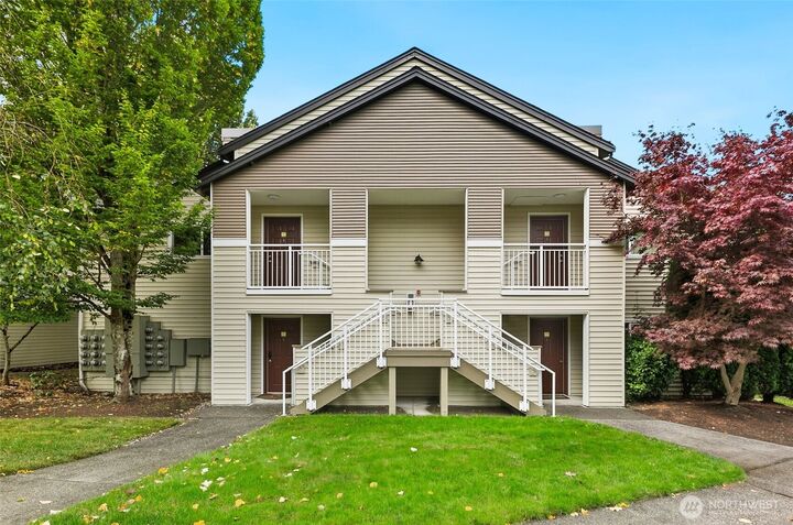 12303  Harbour Pointe Boulevard Z207  Mukilteo WA 98275 photo