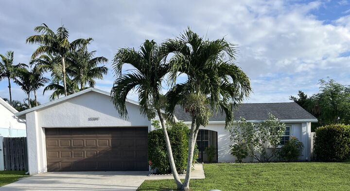 10089 Penzance Lane  Royal Palm Beach FL 33411 photo