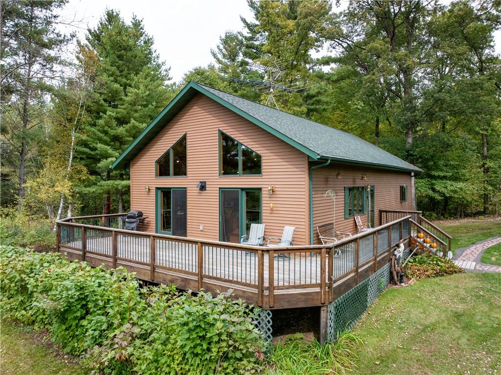 Property Photo: 1017 County Rd B WI 54871