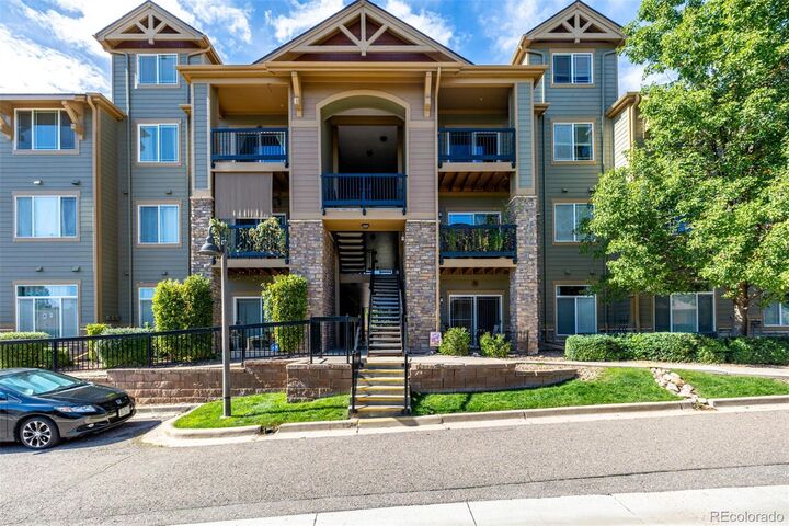 8778 S Kipling Way 303  Littleton CO 80127 photo