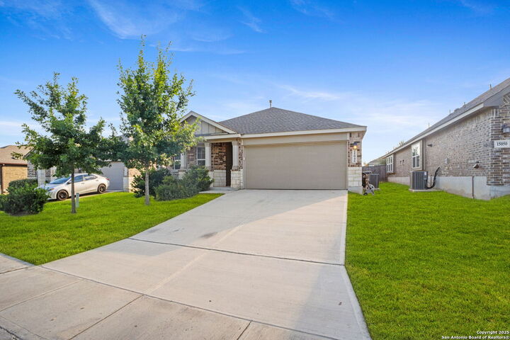 Property Photo: 15046 Gelding Hts TX 78245