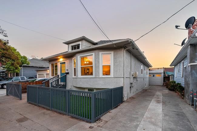 Property Photo:  183 North 7th Street  CA 95112 