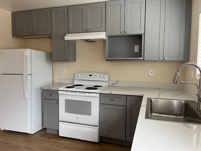 Property Photo:  2056 Alum Rock Avenue  CA 95116 