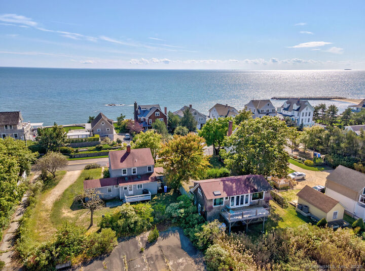 153 Middle Beach Road  Madison CT 06443 photo