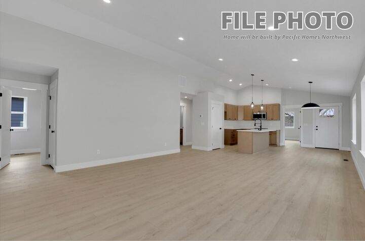 Property Photo: 2105 N Sipple Rd WA 99212