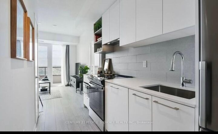 Property Photo:  260 Malta Avenue 1808  ON L6Y 6L7 