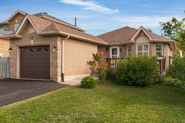 Photo de la propriété:  23 Grasett Crescent  ON L4N 6Z8 