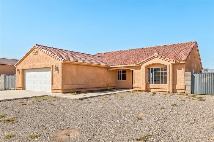 Property Photo:  3741 May Street  AZ 86442 