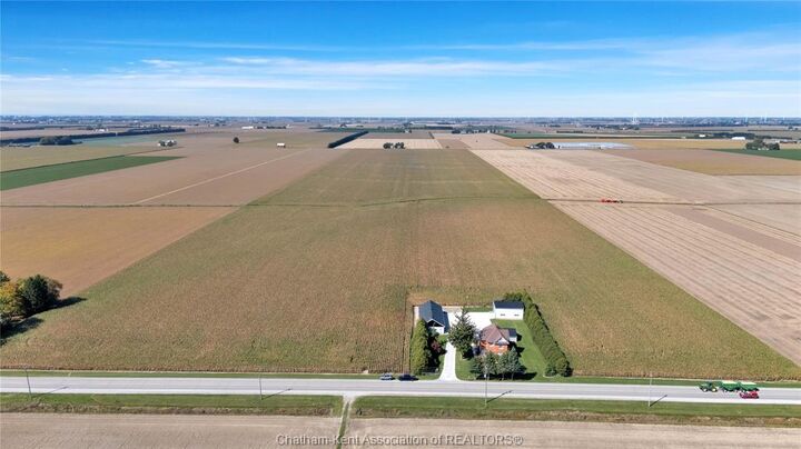 7739 Pain Court Line  Dover Township ON N0P 1Z0 photo