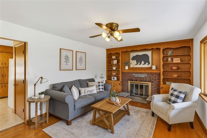 Property Photo:  222 Mahony Ave  PA 16117 