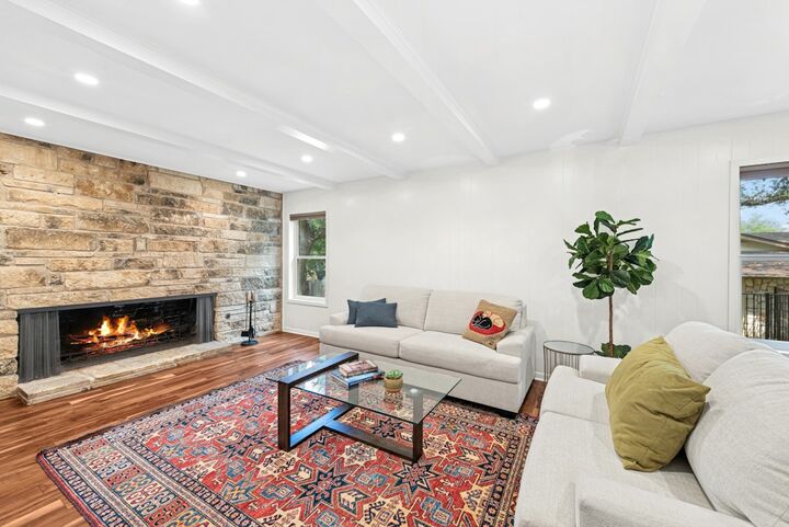 Property Photo:  7106 Sungate Drive  TX 78731 