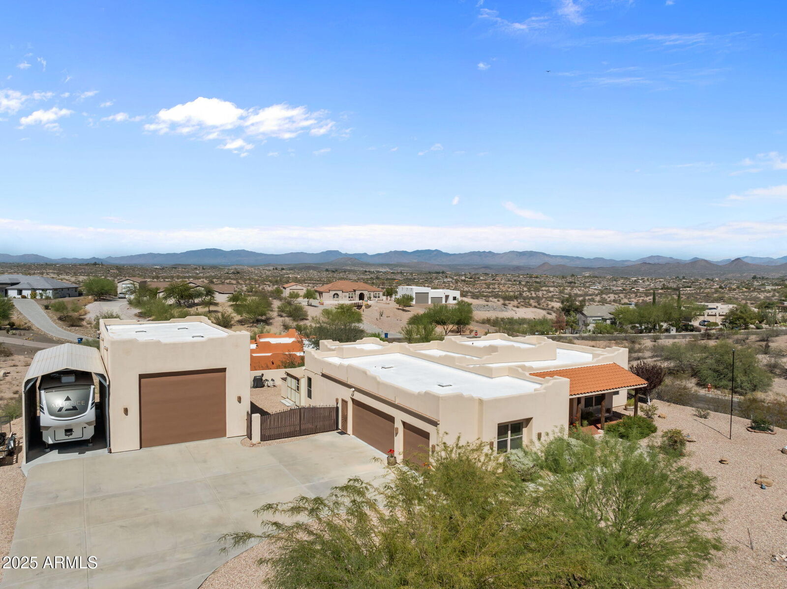 Property Photo:  460 Conestoga Trail  AZ 85390 