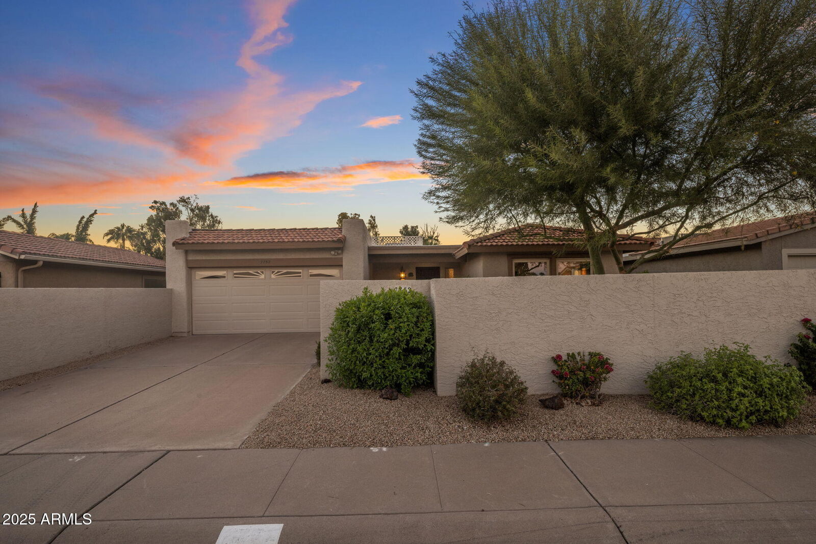 Property Photo:  7752 N Via Del Mundo --  AZ 85258