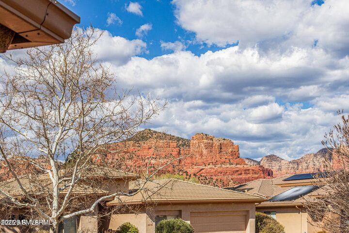 Property Photo: 100 W Bighorn Court AZ 86351