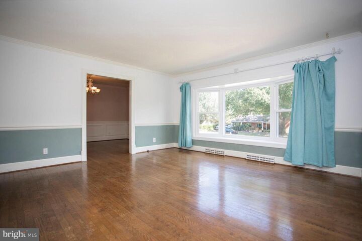 Property Photo: 115 Woodland Road VA 22401