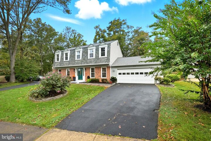 Property Photo:  8126 Viola Street  VA 22152 