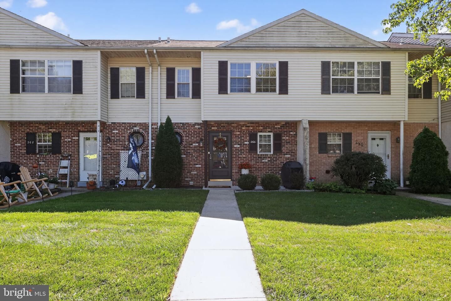 Property Photo: 266 Carlyn Court PA 19335