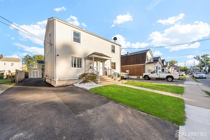 Property Photo:  532 Olive Place  NJ 07095 