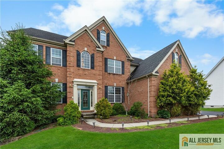 6 Monet Court  South Brunswick NJ 08852 photo