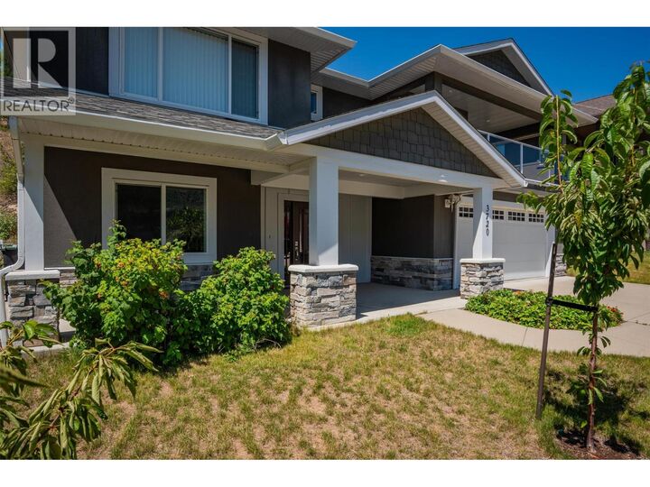 Property Photo:  3720 5th Avenue  BC V1N 4Y3 