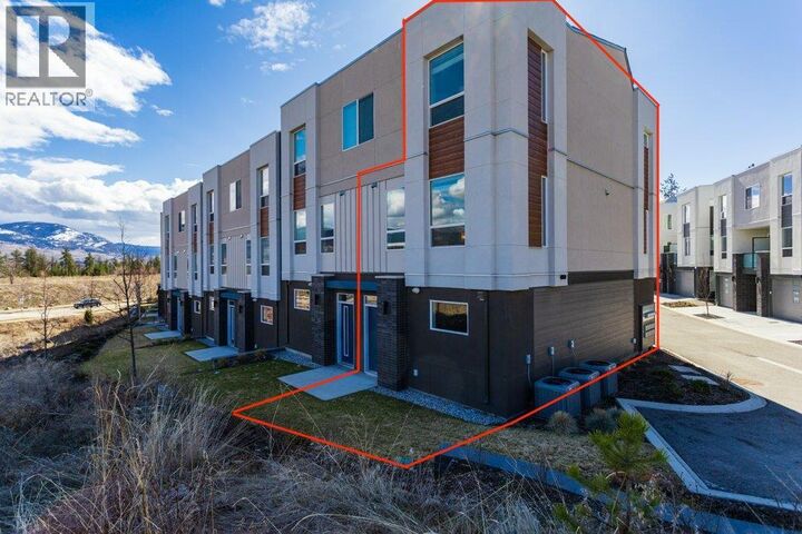 Property Photo:  610 Academy Way 42  BC V1V 0H2 