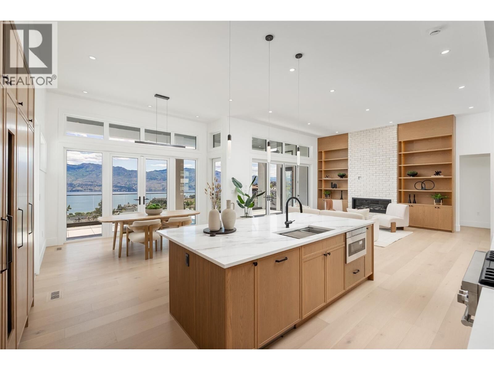 Property Photo:  1435 Vineyard Drive  BC V4T 0E9 