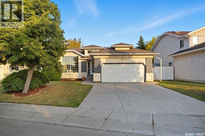 302 Blackthorn Crescent  Saskatoon SK S7B 1V1 photo