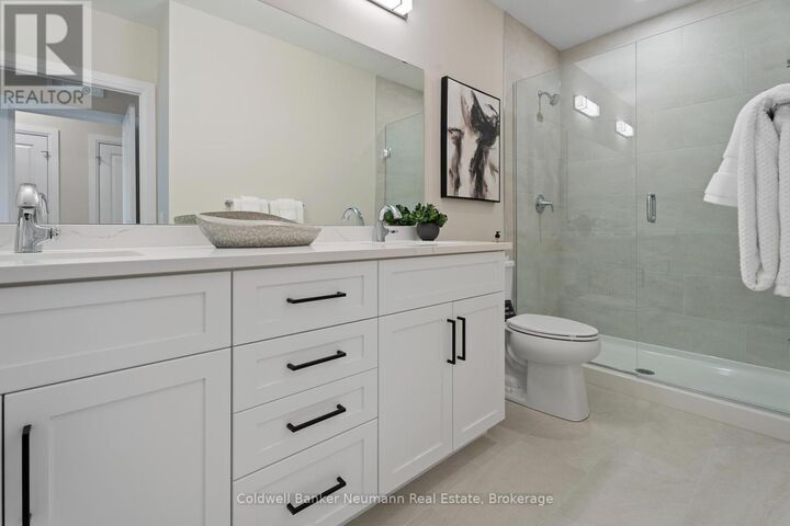 Property Photo:  1882 Gordon Street 209  ON N1L 0P6 