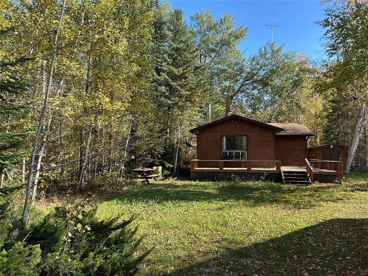 340 Arnhold Street  Gull Lake MB R0E 1Z0 photo