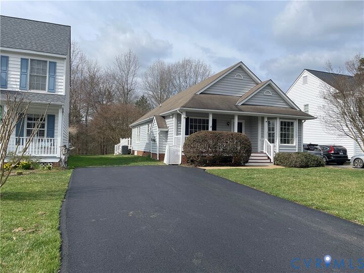 Property Photo:  12625 Meghans Bay Ct  VA 23233 