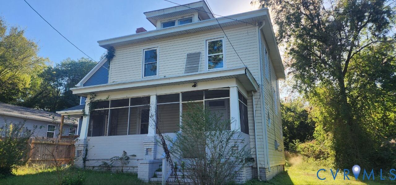 Property Photo: 622 Pegram Street VA 23803