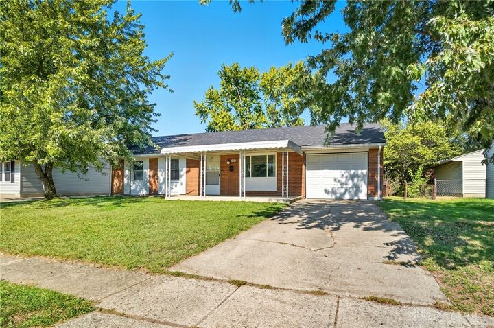 Property Photo:  1124 Burket Drive  OH 45344 