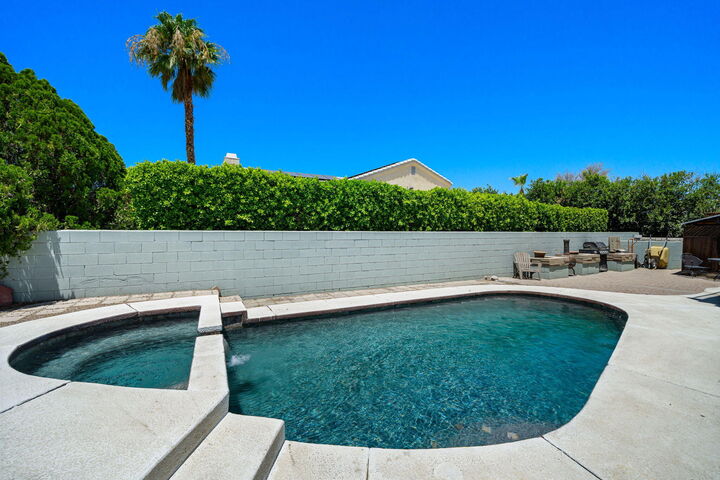 Property Photo:  41945 Maryn Court  CA 92211 