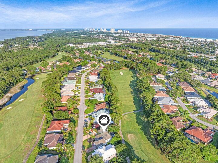 Property Photo:  865 Indigo Loop  FL 32550 