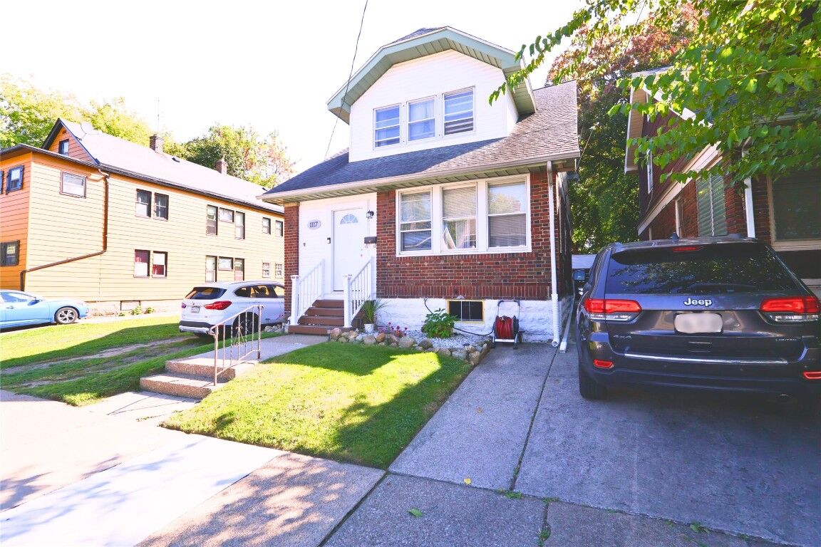 Property Photo: 1117 W 24th Street PA 16502
