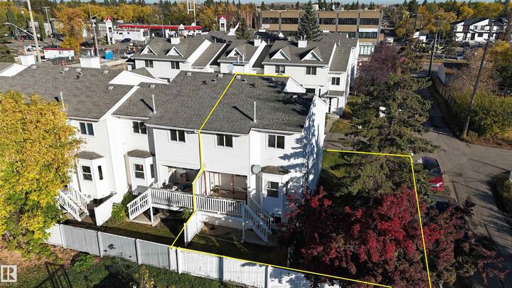 Property Photo: 9447 156 Street NW AB T5R 1Z5