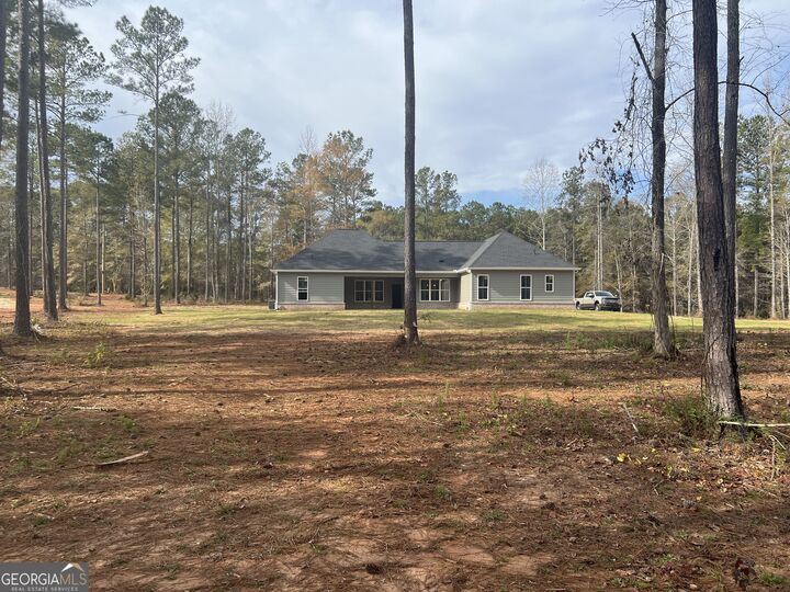 Property Photo: 610 Dean Patrick GA 30248