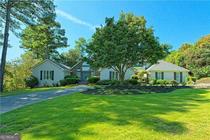 345 Dogwood Trail SE  Marietta GA 30067 photo