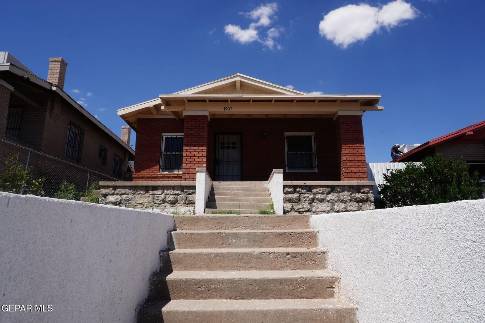 Property Photo: 1907 Grandview Avenue TX 79902