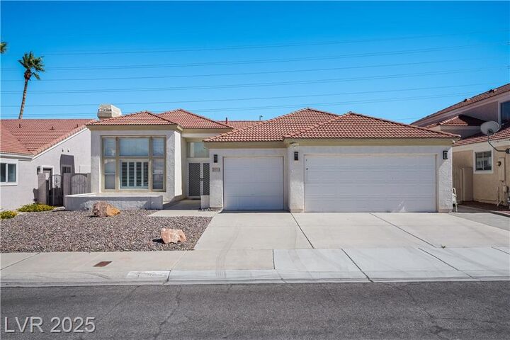 3004 Red Bay Way  Las Vegas NV 89128 photo
