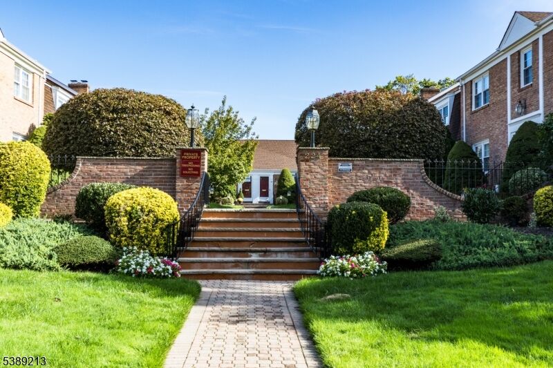Property Photo: 224 Prospect St 5A NJ 07090