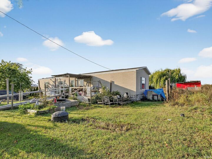 Property Photo:  1426 E Decker Road  IN 47524-7061 