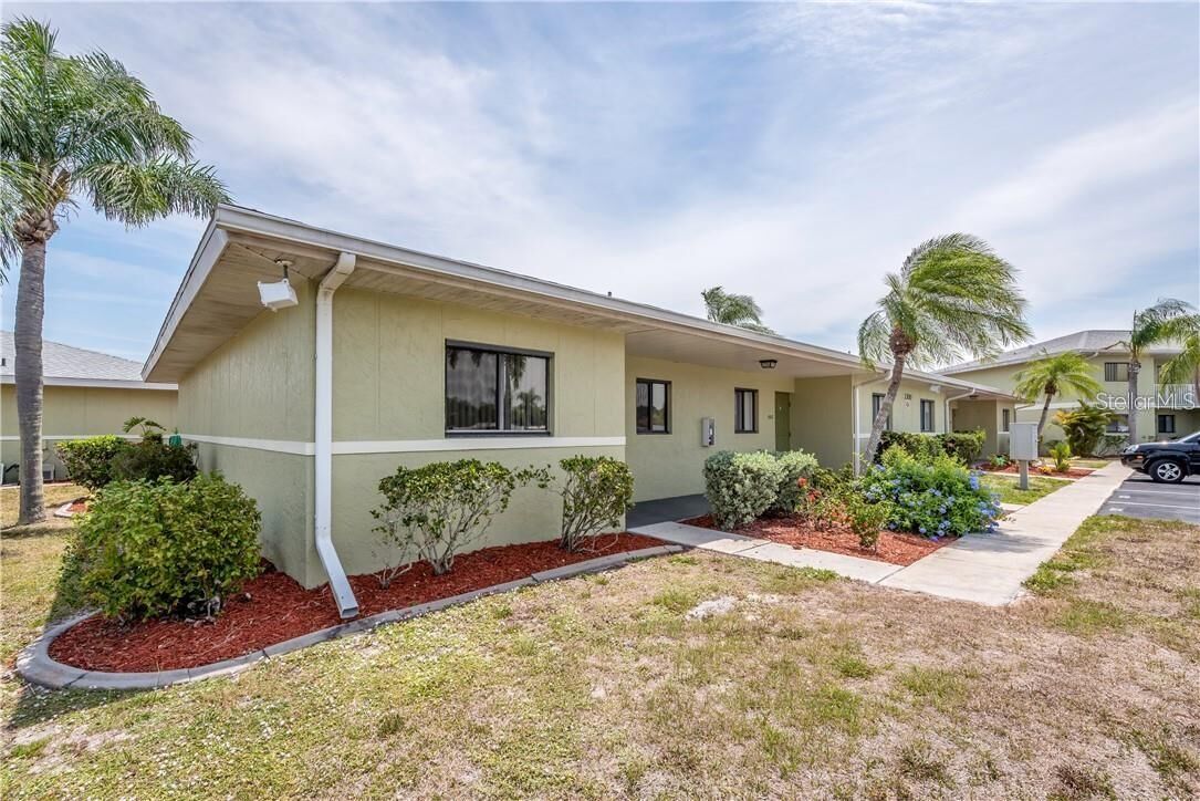 Property Photo: 25225 Rampart Boulevard 1301 FL 33983